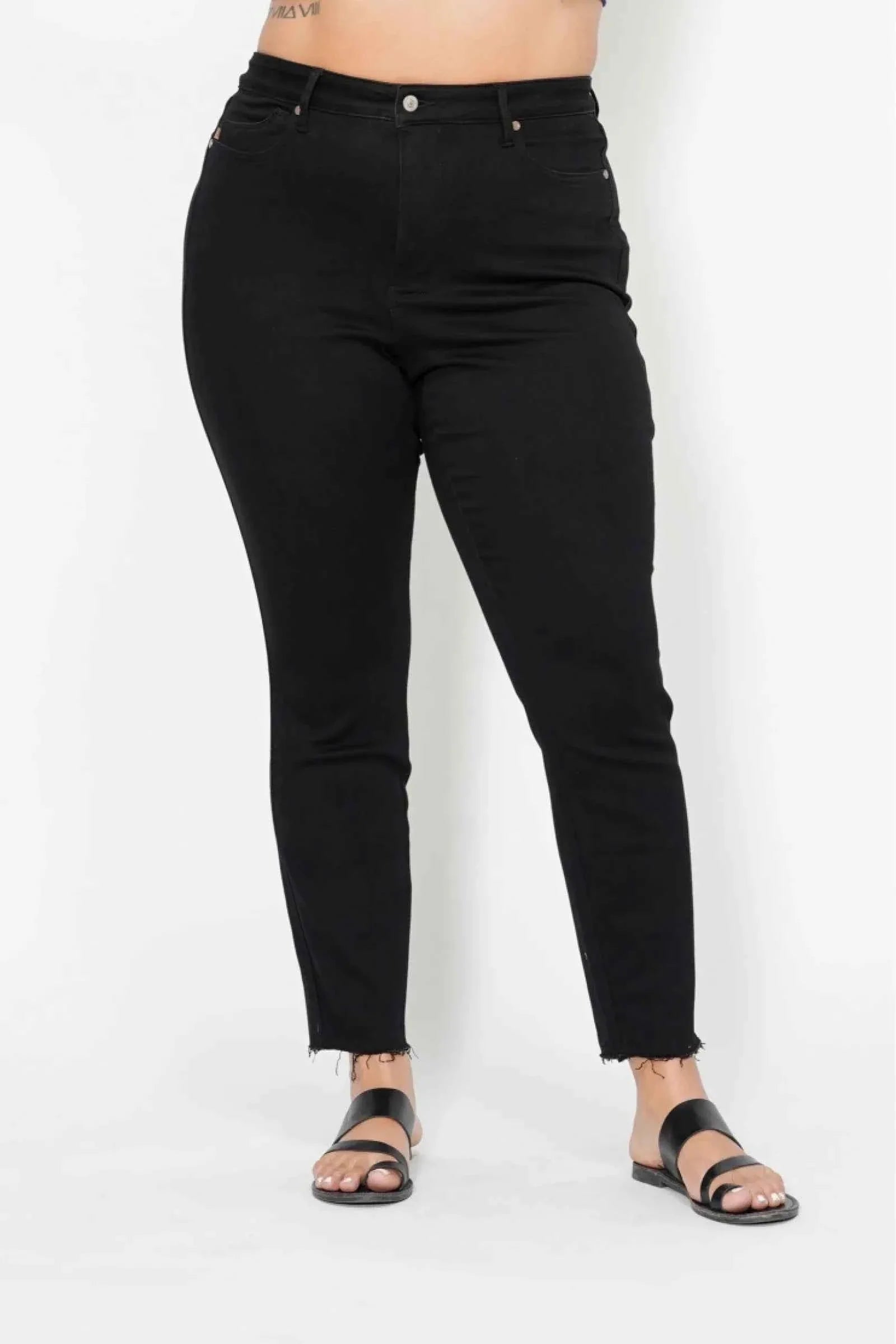 Judy Blue Full Size High Waisted Tummy Control Shield Pockets Skinny Women's Jeans Plus Size