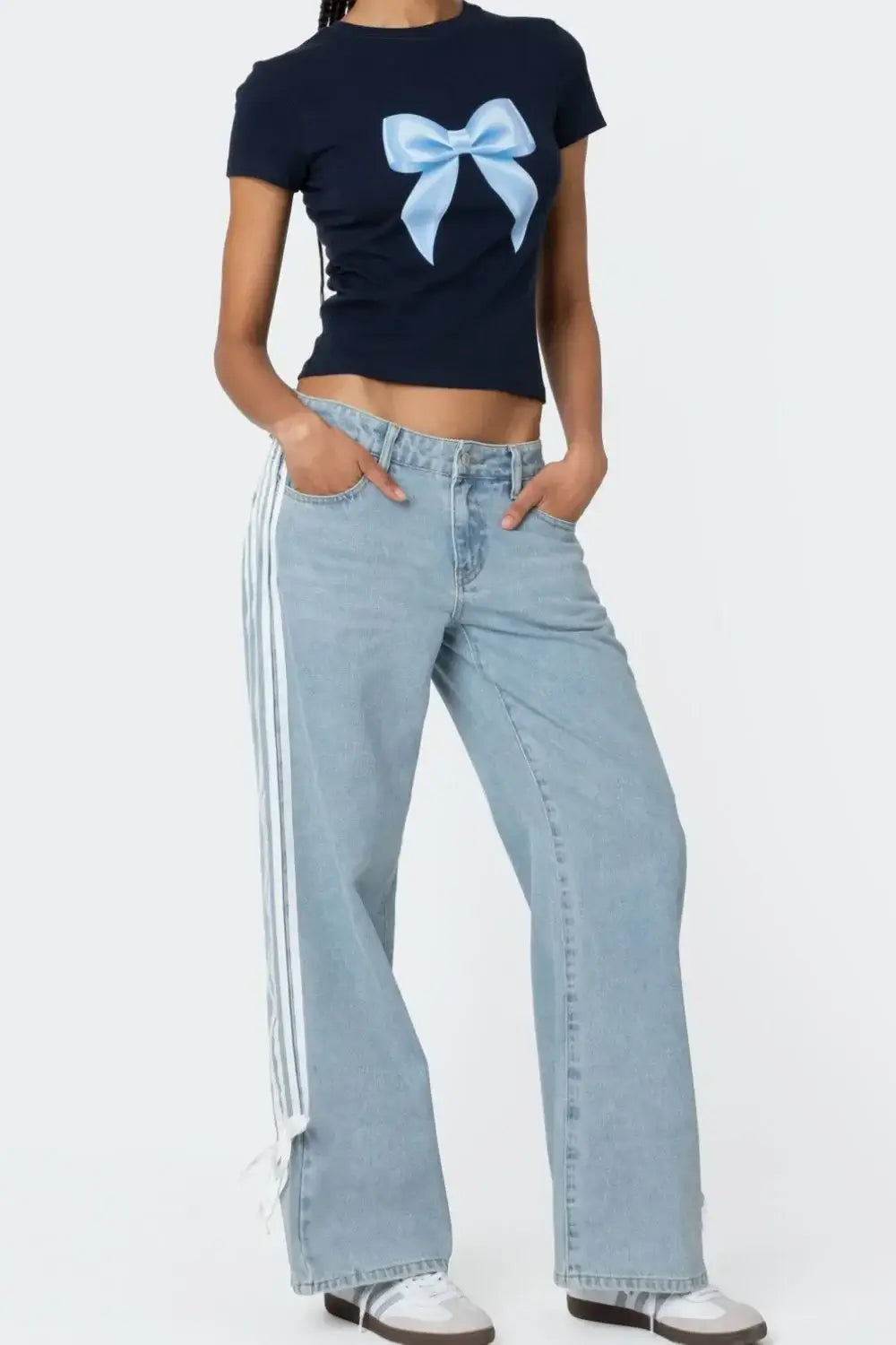 Side Striped Jeans for a Loose Fit Look