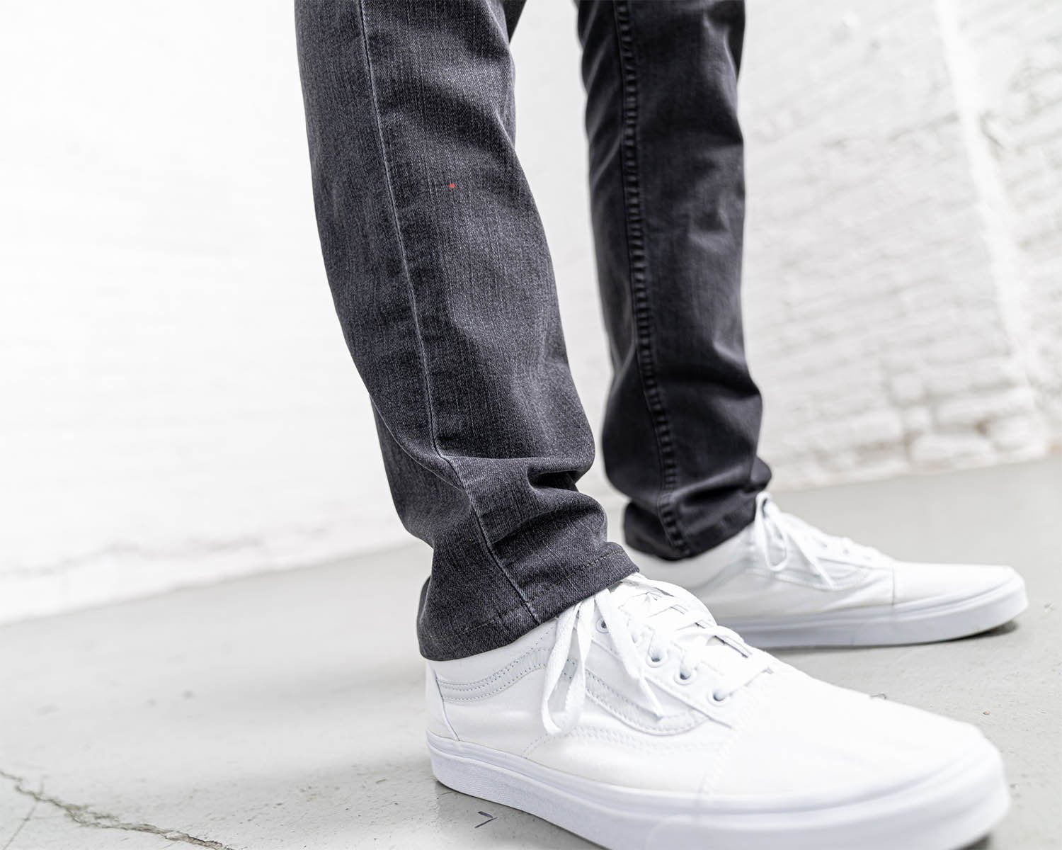 Slim Fit Grey Wash