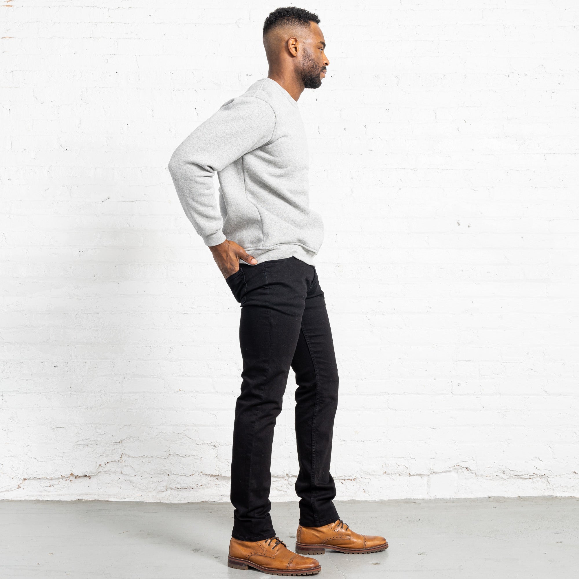 Tailored Fit - Black
